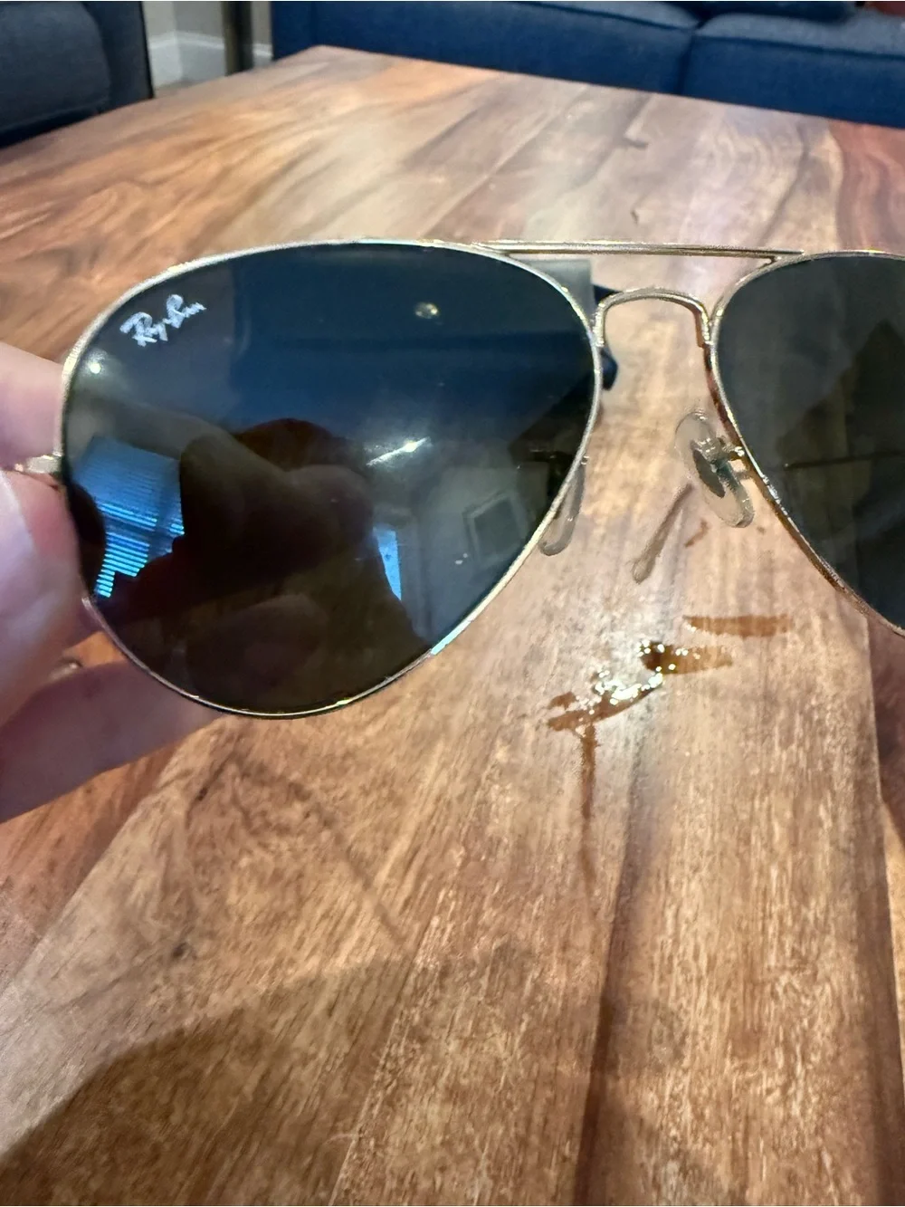 Ray-Ban Aviators Gold Frame Sunglasses with Dark Green Lenses